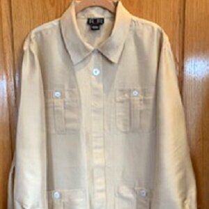 R2R Beige 100% Silk Blouse Shirt Long Sleeves Front Pockets Sz XL